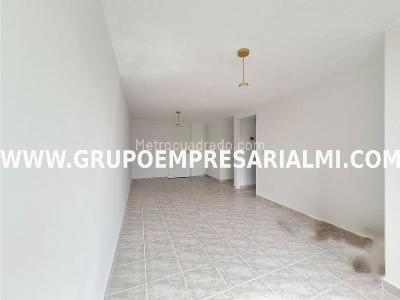 Apartamento en venta en El Poblado, Medellín · foto 2 de 20