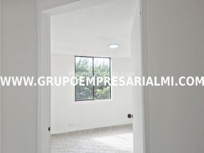 Apartamento en venta en El Poblado, Medellín · foto 8 de 20