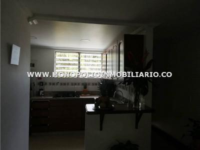 Casa de 3 alcobas en venta en Calasanz, Medellín, 130 m² · foto 4 de 9