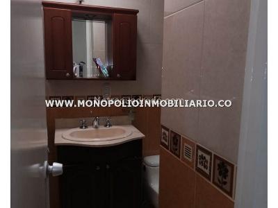 Casa de 3 alcobas en venta en Calasanz, Medellín, 130 m² · foto 8 de 9