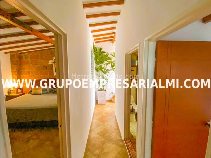Casa – Bello, Suárez - Más