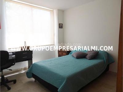 Apartamento de 2 alcobas en arriendo en La America, Medellín, 63 m² · foto 6 de 20