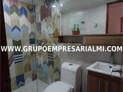 Apartamento de 2 alcobas en arriendo en La America, Medellín, 63 m² · foto 9 de 20