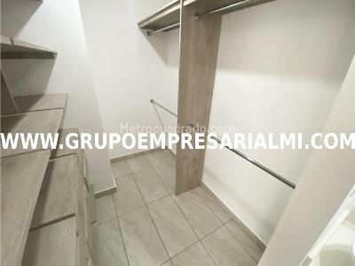 Apartamento de 3 alcobas en venta en Aves Maria, Sabaneta, 85 m² · foto 11 de 20