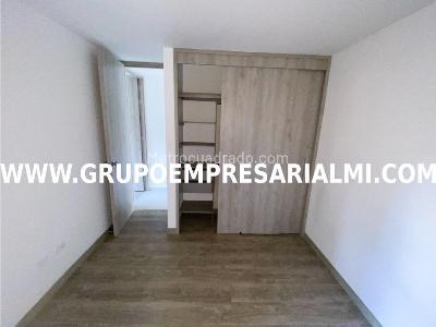 Apartamento de 3 alcobas en venta en Aves Maria, Sabaneta, 85 m² · foto 14 de 20