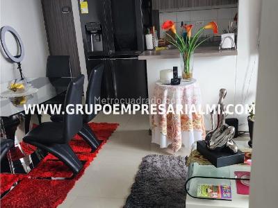 Apartamento en venta en Ditaires, Itagüí · foto 2 de 20