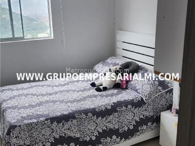 Apartamento en venta en Ditaires, Itagüí · foto 12 de 20