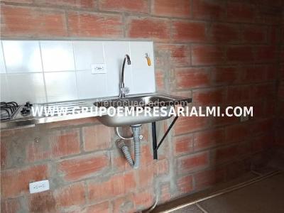Apartamento de 2 alcobas en venta en Fontibon, Rionegro, 54 m² · foto 3 de 20