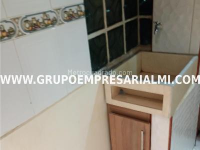Apartamento de 1 alcoba en arriendo en El Velodromo, Medellín, 28 m² · foto 8 de 20
