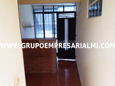Apartamento de 1 alcoba en arriendo en El Velodromo, Medellín, 28 m² · foto 11 de 20