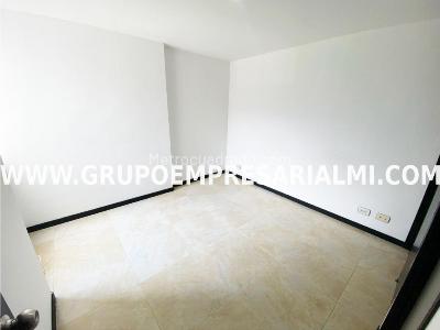 Apartamento de 2 alcobas en arriendo en El Poblado, Medellín, 70 m² · foto 17 de 20
