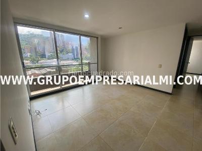 Apartamento de 2 alcobas en arriendo en El Poblado, Medellín, 70 m² · foto 9 de 20