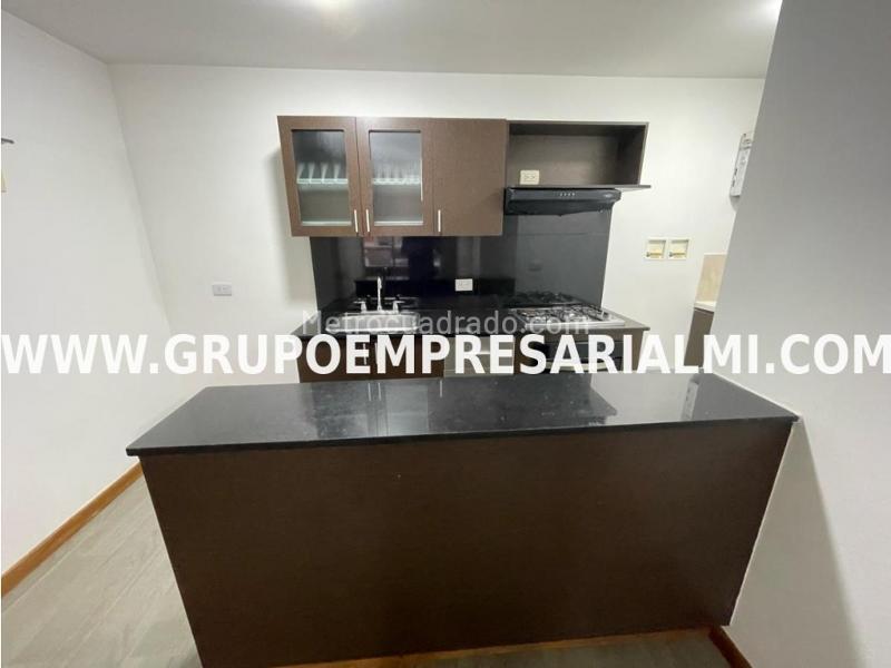 Apartamento Acogedor de 2 Alcobas en El Poblado - 2