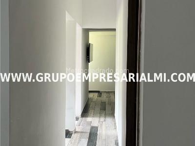 Apartamento de 3 alcobas en venta en La Navarra, Bello, 70 m² · foto 6 de 20