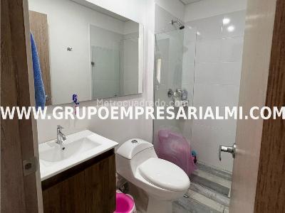 Apartamento de 3 alcobas en venta en La Navarra, Bello, 70 m² · foto 19 de 20