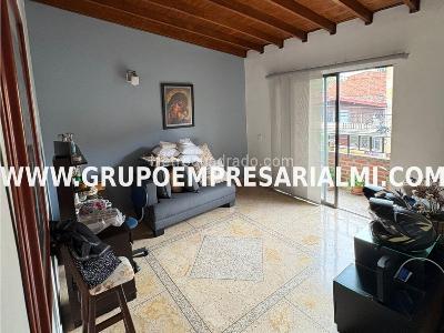 Apartamento de 3 alcobas en venta en El Velodromo, Medellín, 136 m² · foto 4 de 20