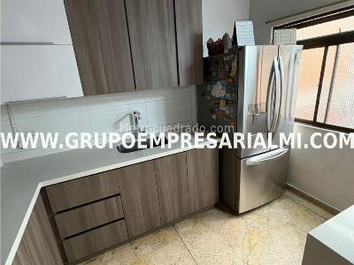 Apartamento de 3 alcobas en venta en El Velodromo, Medellín, 136 m² · foto 9 de 20
