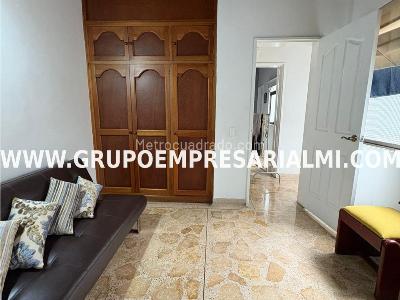 Apartamento de 3 alcobas en venta en El Velodromo, Medellín, 136 m² · foto 12 de 20