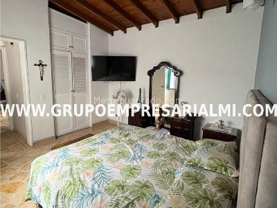 Apartamento de 3 alcobas en venta en El Velodromo, Medellín, 136 m² · foto 14 de 20