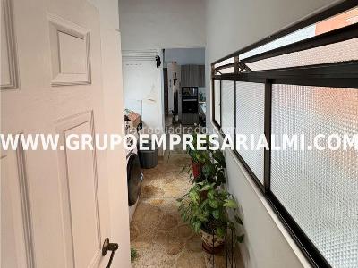 Apartamento de 3 alcobas en venta en El Velodromo, Medellín, 136 m² · foto 16 de 20