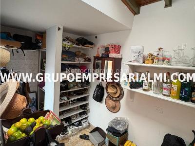 Apartamento de 3 alcobas en venta en El Velodromo, Medellín, 136 m² · foto 17 de 20