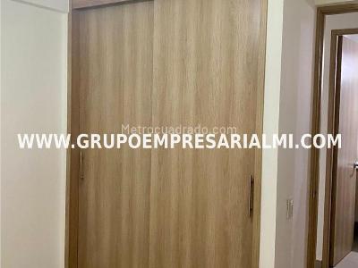 Apartamento de 3 alcobas en venta en San Jose, Sabaneta, 76 m² · foto 14 de 20