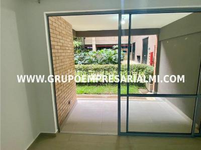 Apartamento de 3 alcobas en venta en San Jose, Sabaneta, 76 m² · foto 7 de 20