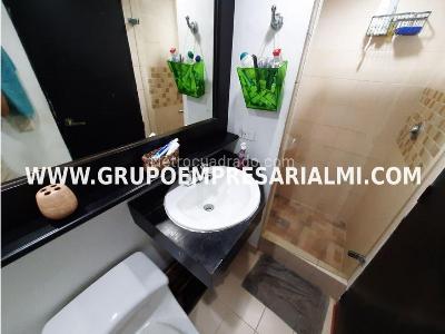 Apartamento de 3 alcobas en venta en Loma De Las Brujas, Envigado, 100 m² · foto 15 de 20