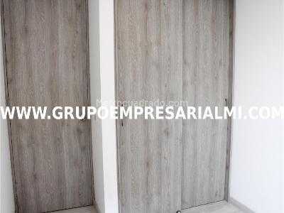 Apartamento en venta en El Poblado, Medellín · foto 7 de 20