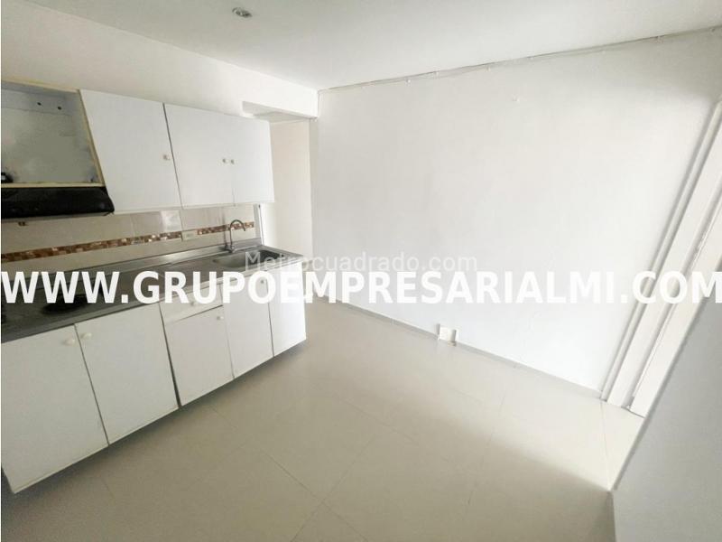 Cozy 2BR Apartment in Simon Bolivar - 7