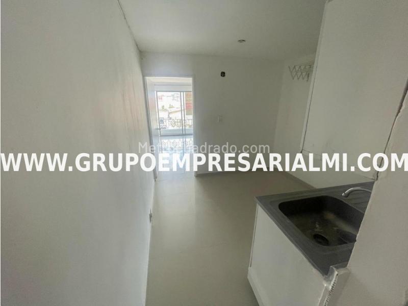 Cozy 2BR Apartment in Simon Bolivar - 9