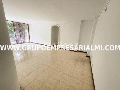 Apartamento de 3 alcobas en arriendo en Laureles, Medellín, 130 m² · foto 7 de 20