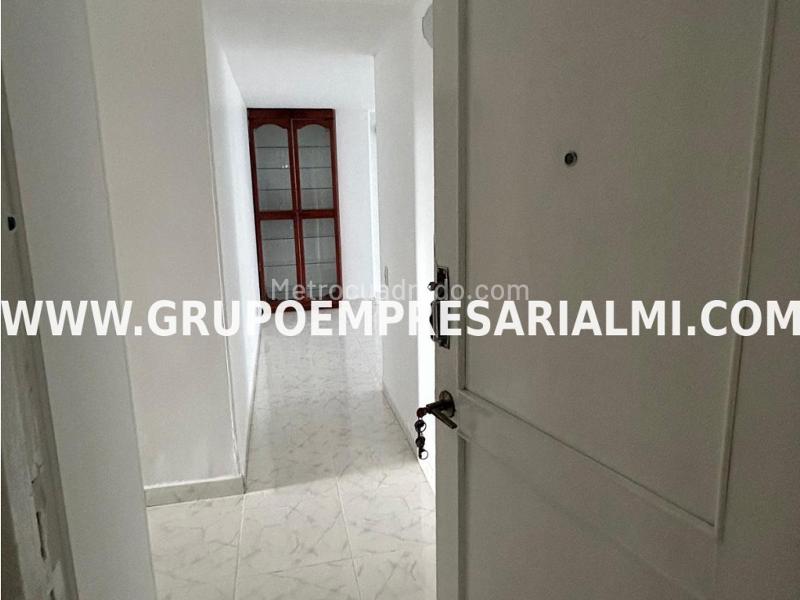 Spacious 3BR Apartment with 5 Baths in La America - 4