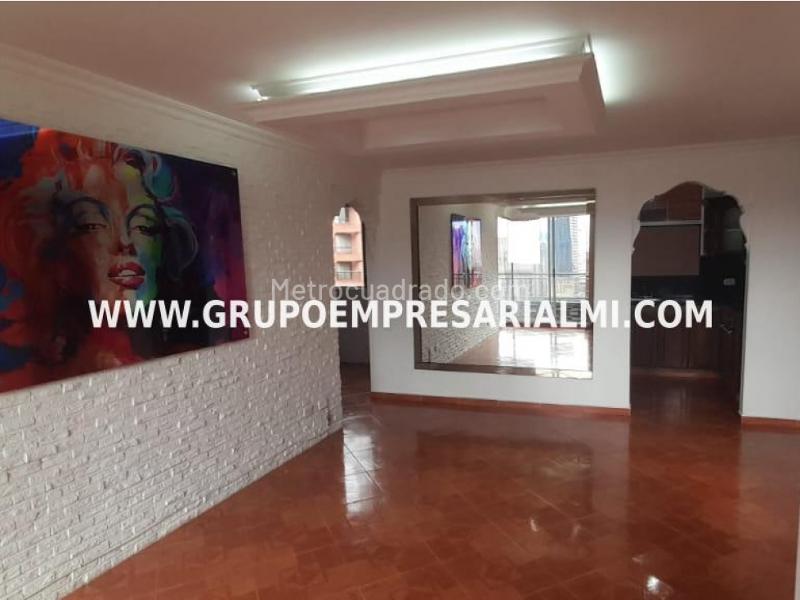 Modern 3BR Apartment for Rent in El Poblado (Castropol) - 2