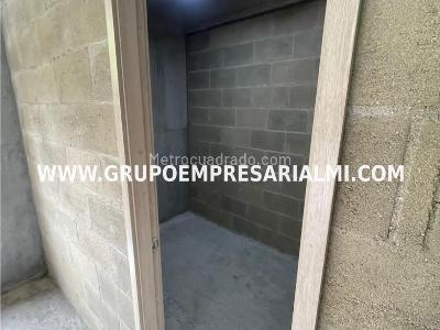 Apartamento de 3 alcobas en venta en La Doctora, Sabaneta, 70 m² · foto 12 de 20