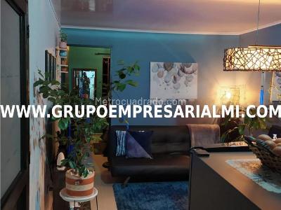 Apartamento de 3 alcobas en venta en Cristobal, Medellín, 140 m² · foto 18 de 19