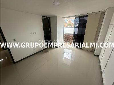 Apartamento de 3 alcobas en arriendo en La Castellana, Medellín, 167 m² · foto 6 de 20