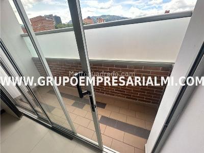 Apartamento de 3 alcobas en arriendo en La Castellana, Medellín, 167 m² · foto 18 de 20