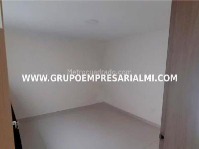 Apartamento de 2 alcobas en arriendo en El Velodromo, Medellín, 101 m² · foto 9 de 20