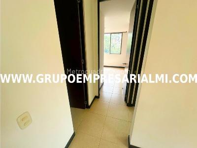 Apartamento en arriendo en El Poblado, Medellín · foto 17 de 20