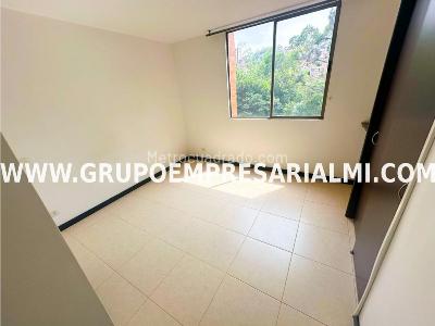 Apartamento en arriendo en El Poblado, Medellín · foto 7 de 20