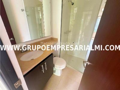 Apartamento en arriendo en El Poblado, Medellín · foto 9 de 20