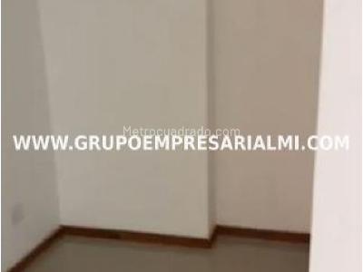 Apartamento de 3 alcobas en venta en Aves Maria, Sabaneta, 79 m² · foto 6 de 20