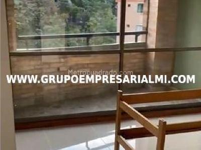 Apartamento de 3 alcobas en venta en Aves Maria, Sabaneta, 79 m² · foto 14 de 20