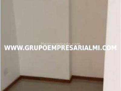 Apartamento de 3 alcobas en venta en Aves Maria, Sabaneta, 79 m² · foto 15 de 20