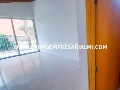 Apartamento de 3 alcobas en arriendo en Florida Nueva, Medellín, 220 m² · foto 3 de 20