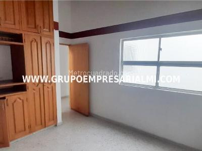 Apartamento de 3 alcobas en arriendo en Florida Nueva, Medellín, 220 m² · foto 14 de 20
