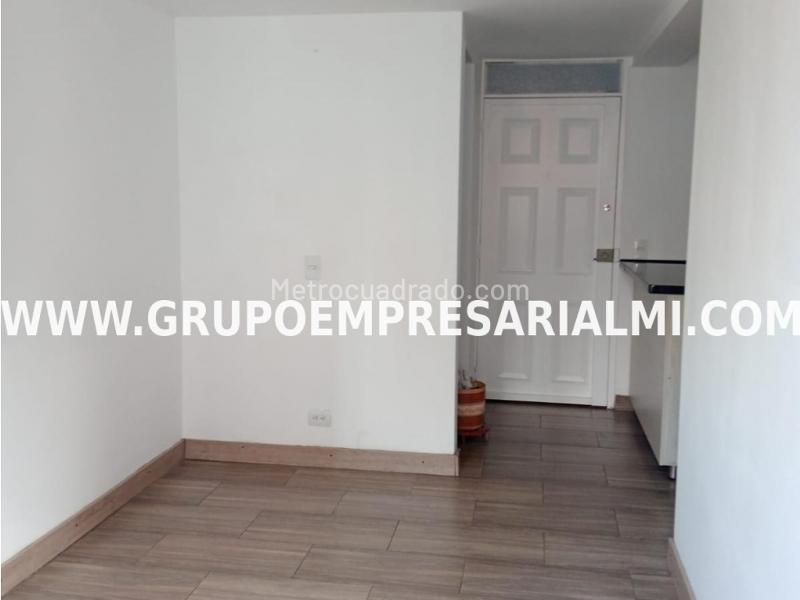 Apartamento en Arriendo de 3 Alcobas en Robledo Pajarito (60 m²) - 4
