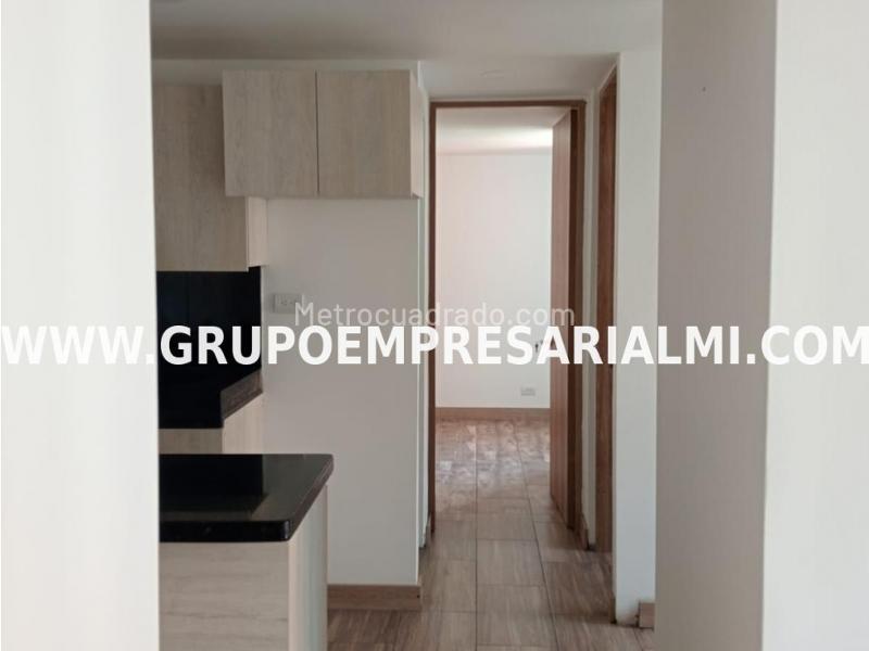 Apartamento en Arriendo de 3 Alcobas en Robledo Pajarito (60 m²) - 5