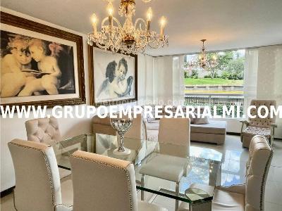Apartamento en venta en El Poblado, Medellín · foto 2 de 20